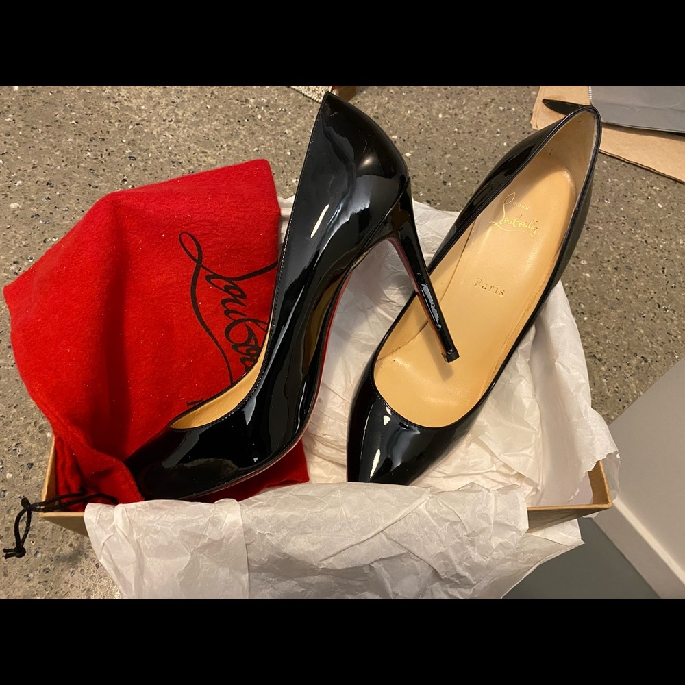 Size 41 Pigalle 100 Patent